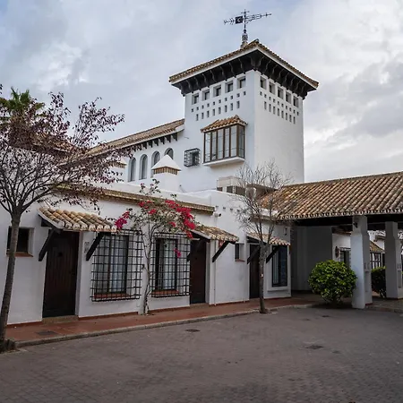 Moon Dreams El Cortijo Hotel 4*