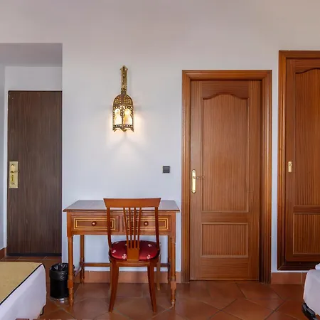 Hotel Moon Dreams El Cortijo 4*