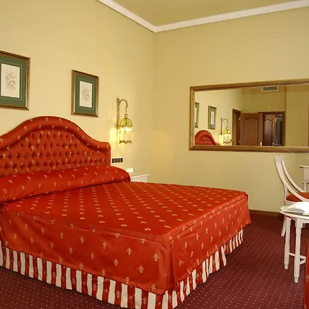 Moon Dreams El Cortijo Hotel 4*